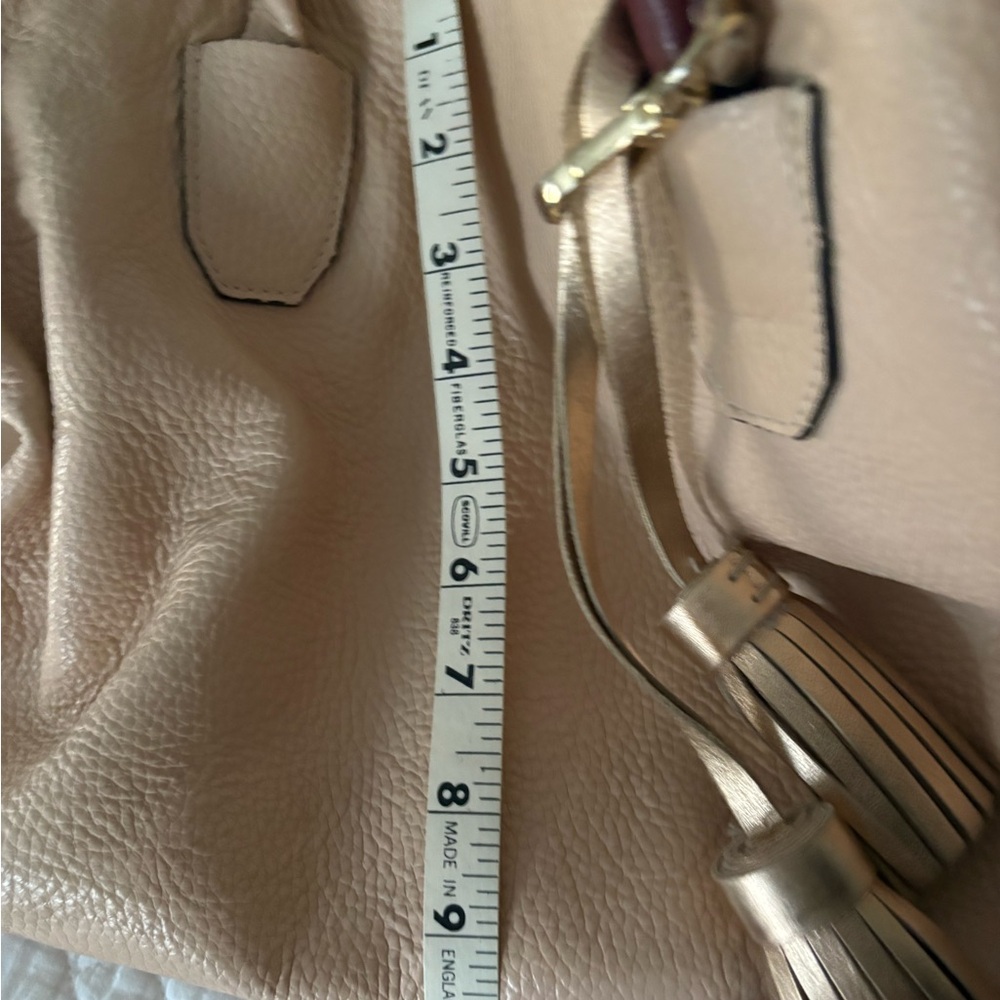 Innue Pink Leather Handbag - Picture 7 of 11